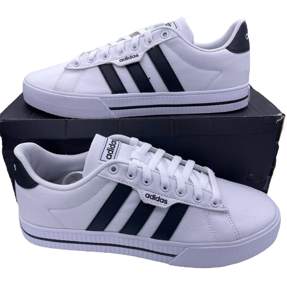 Adidas mens skateboard canvas white/black sneakers Size 8